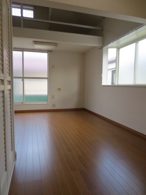 アルファコスモスの物件内観写真