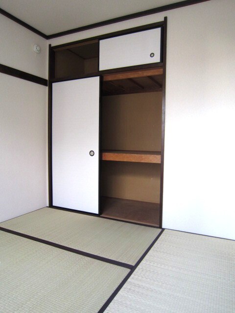 オリ－ブガ－デンの物件内観写真