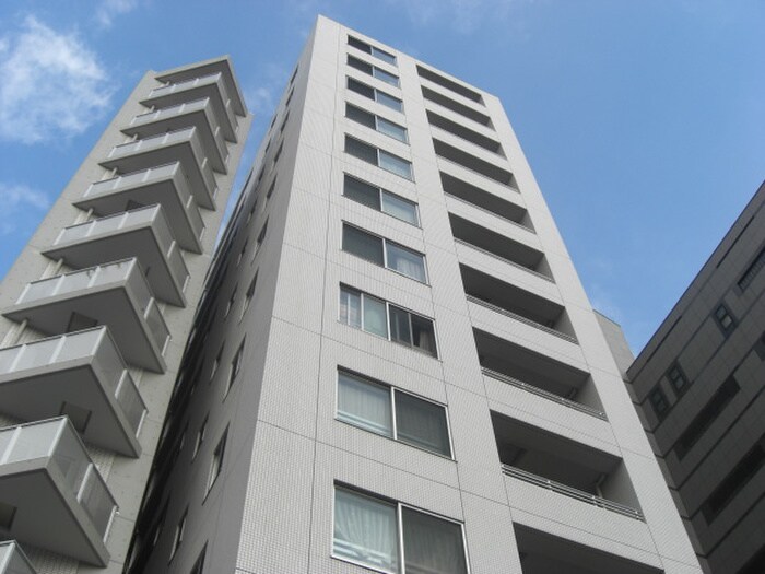 コンフォリア本駒込(202)の物件外観写真