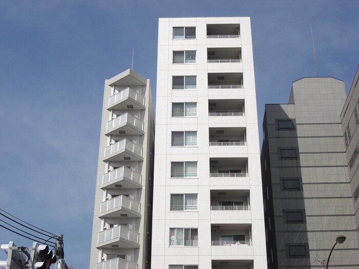 コンフォリア本駒込(202)の物件外観写真