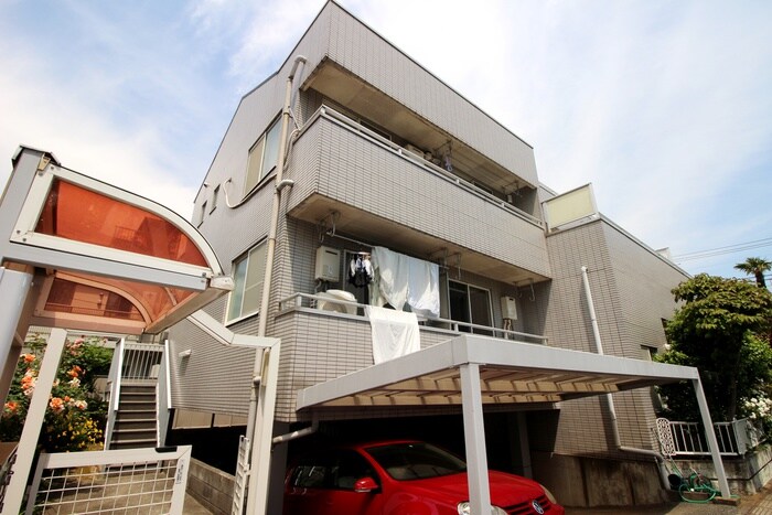 カステ－ロ　フチの物件外観写真