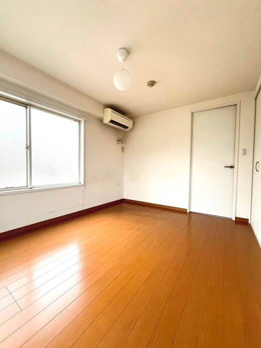 カステ－ロ　フチの物件内観写真