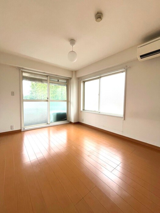 カステ－ロ　フチの物件内観写真