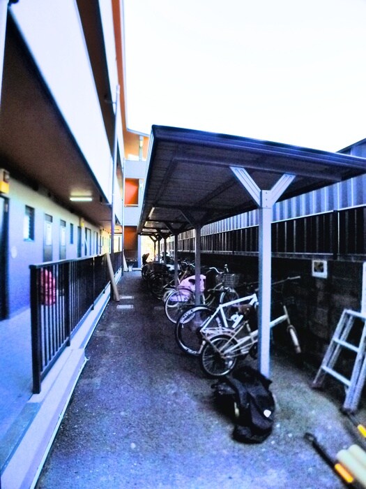 ニュ－松戸コ－ポ　Ｆ棟の物件外観写真