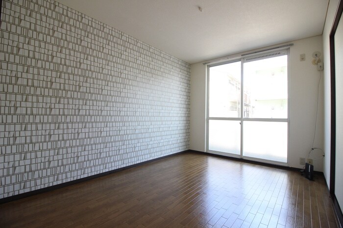 ファミール鶴園の物件内観写真