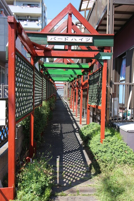 バ－ドハイツの物件外観写真