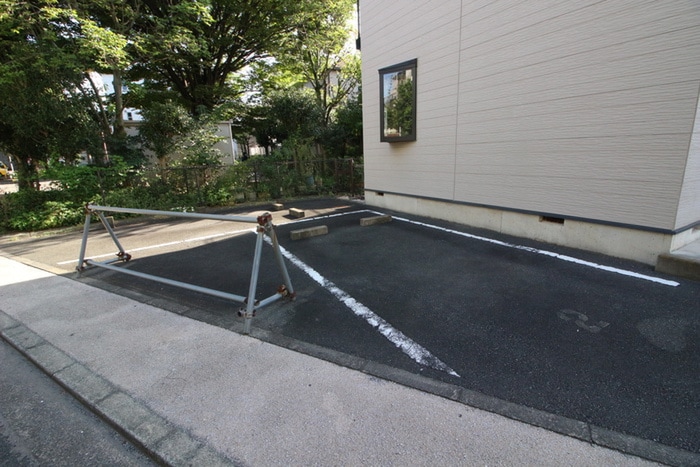 ファーストクオーターの物件外観写真