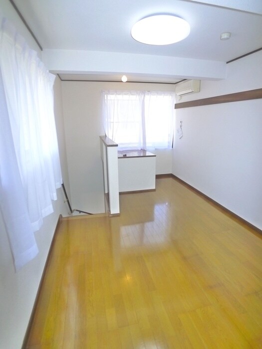 葛城ハイリビング壱番館の物件内観写真