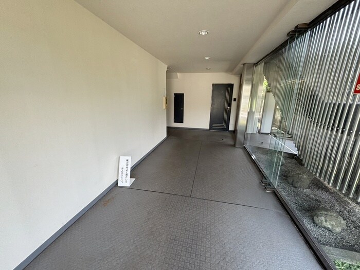 イフの物件外観写真