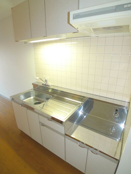 ロイヤルメゾン４の物件内観写真