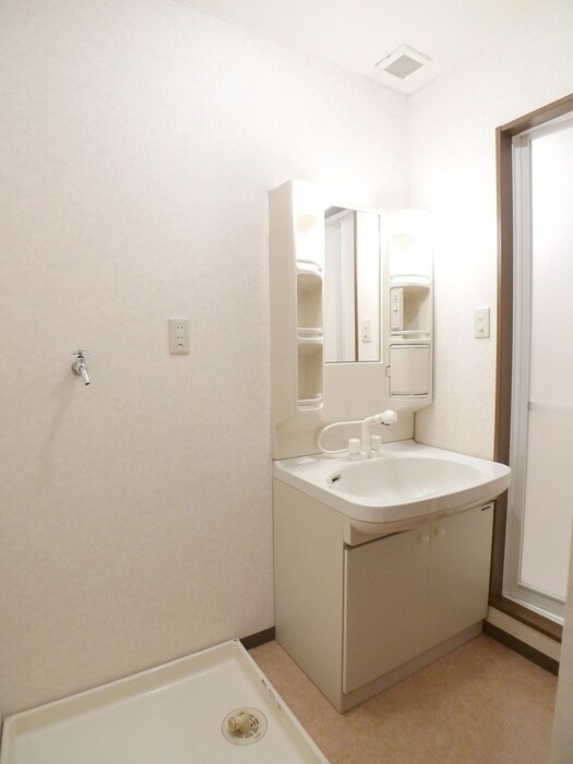 ロイヤルメゾン４の物件内観写真