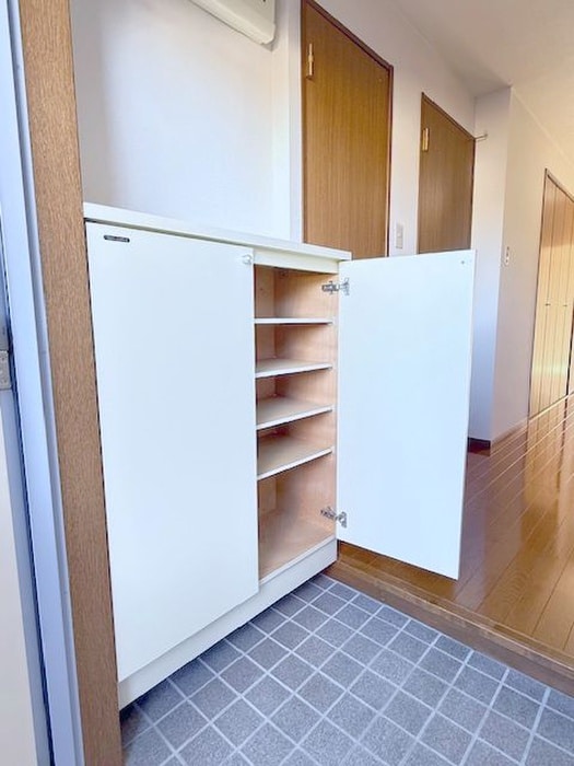 ロイヤルメゾン４の物件内観写真