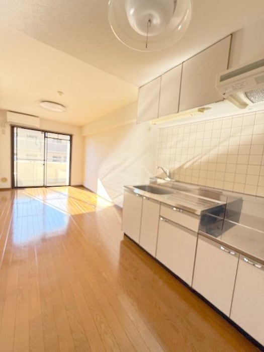 ロイヤルメゾン４の物件内観写真