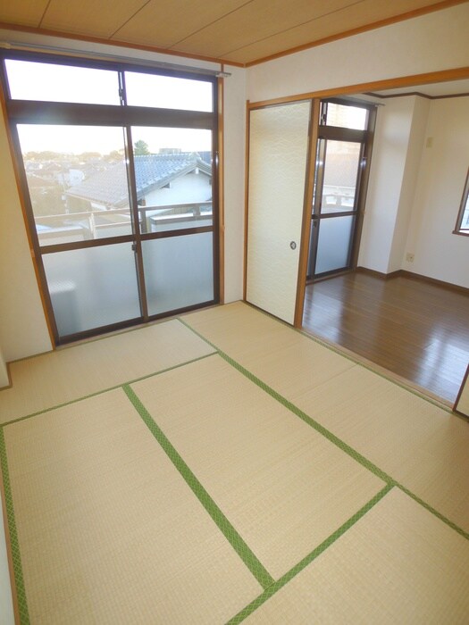 リバーサイド弐番館の物件内観写真