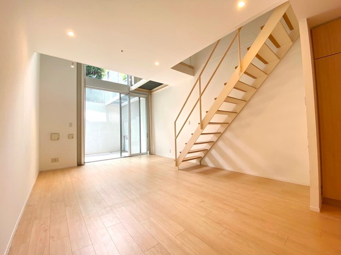 カスタリア初台Ⅱの物件内観写真