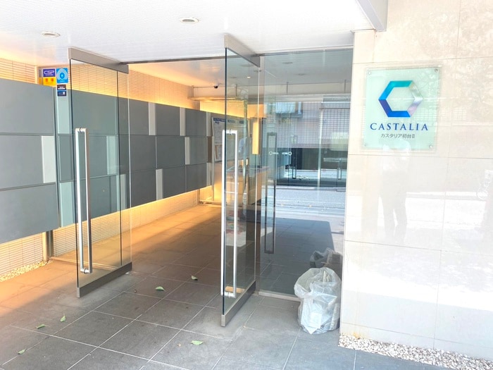 カスタリア初台Ⅱの物件外観写真