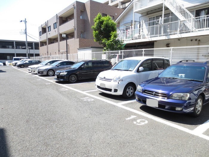 ハピネス飯田七号館の物件外観写真