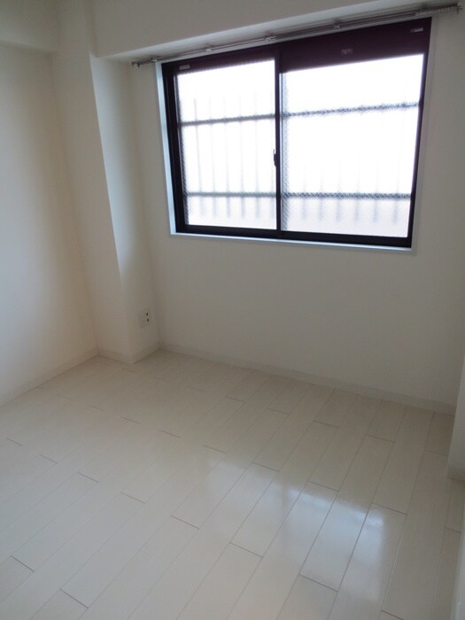 ハピネス飯田七号館の物件内観写真