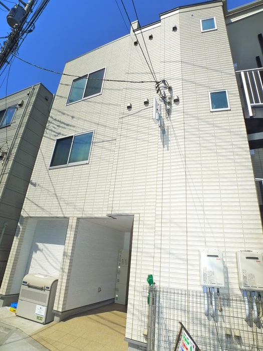 グランシャレー北千住の物件外観写真