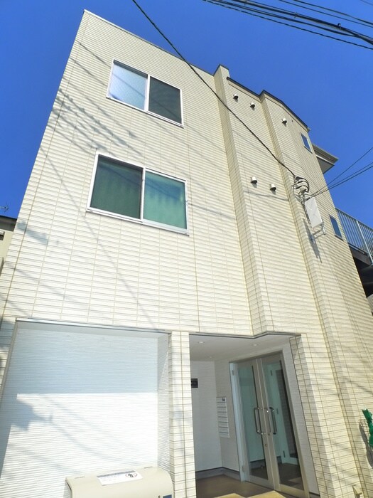 グランシャレー北千住の物件外観写真