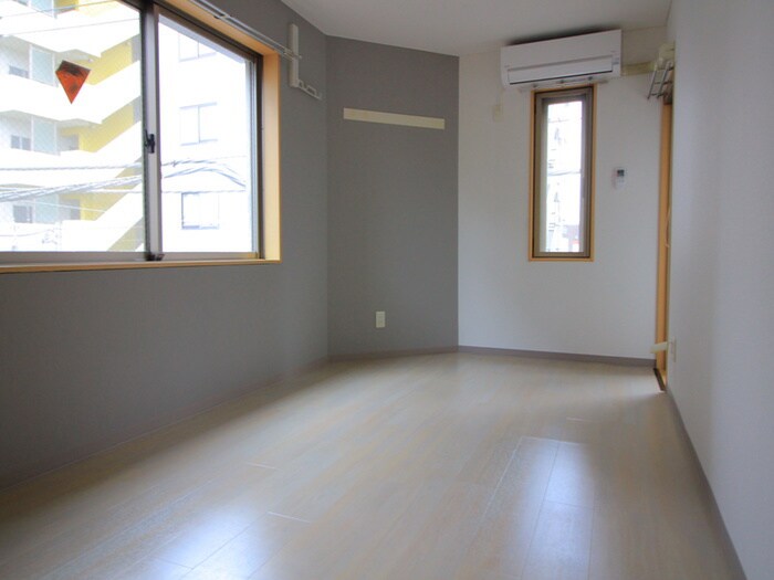 グルワールの物件内観写真