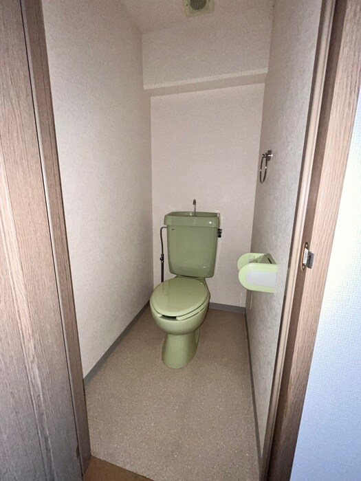 シャロン本厚木の物件内観写真