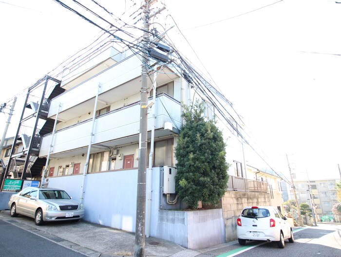 サンヒルズの物件外観写真