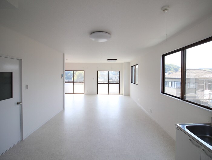 サンヒルズの物件内観写真