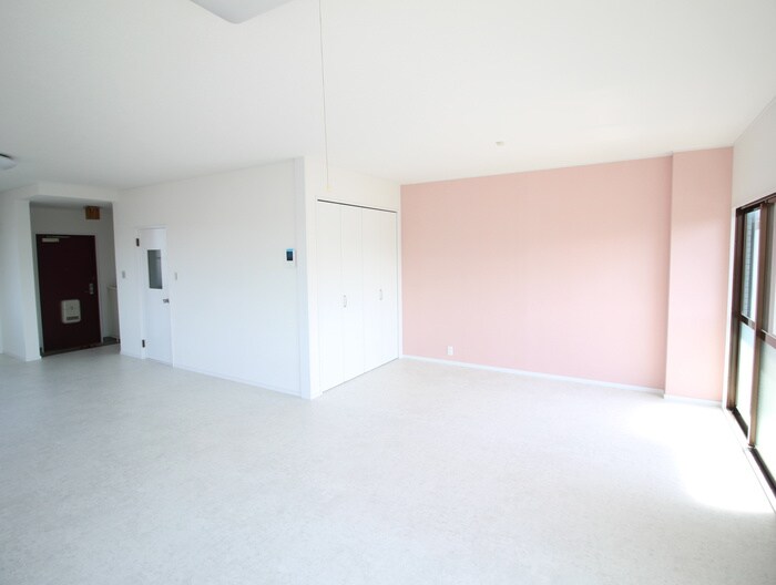 サンヒルズの物件内観写真