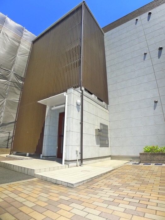 リブリ・SOLAREの物件外観写真