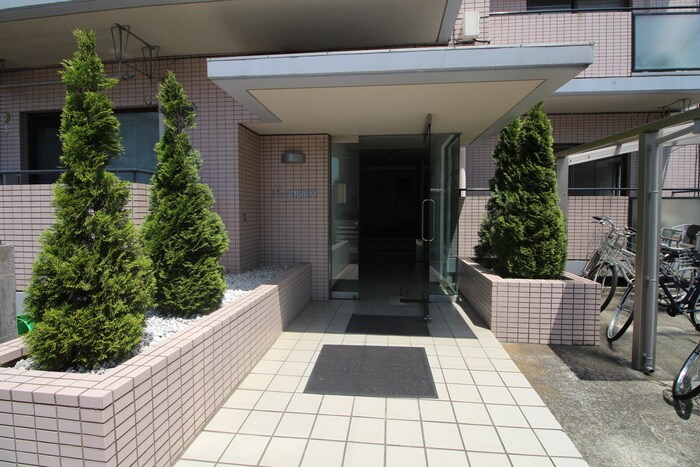 ジュネ相模原の物件外観写真