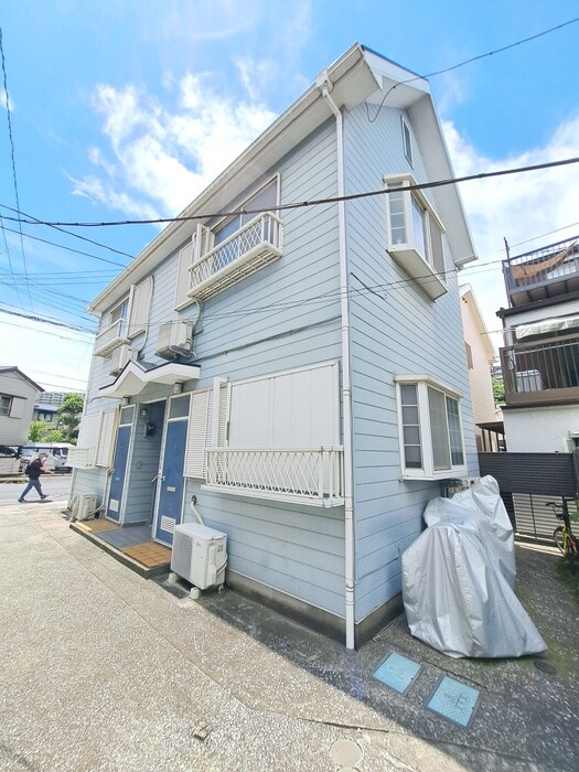 シ－コ－ポの物件外観写真