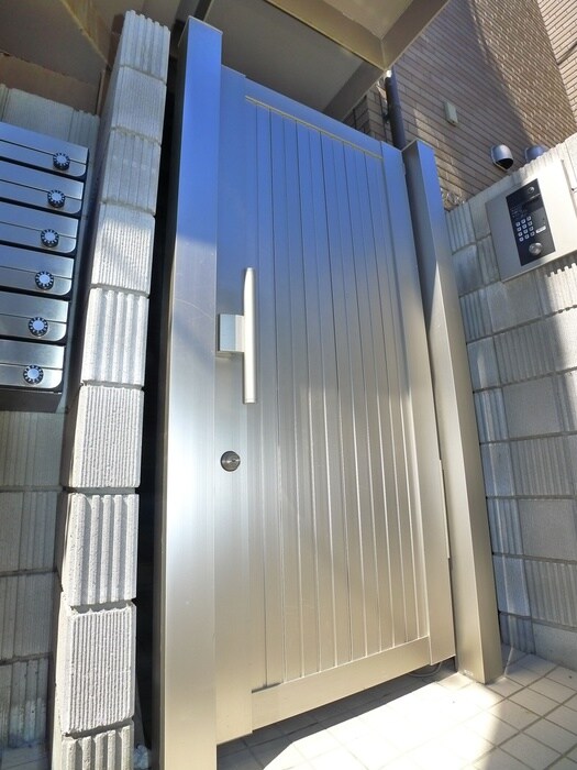 ログリアの物件外観写真