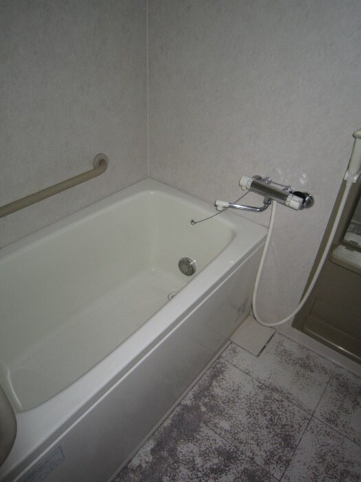 グリュンネベルクＴＡＫＡＮＯの物件内観写真