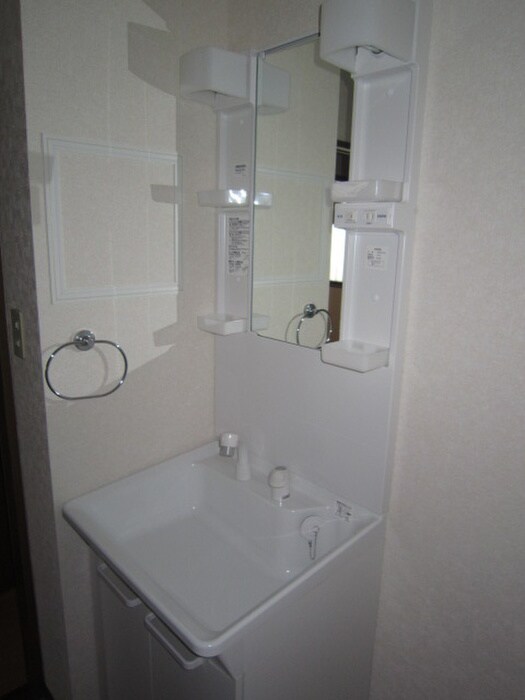 グリュンネベルクＴＡＫＡＮＯの物件内観写真