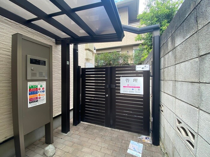 タウンハウス野方の物件外観写真