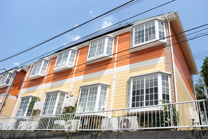 ア－バンライフＢ号棟の物件外観写真