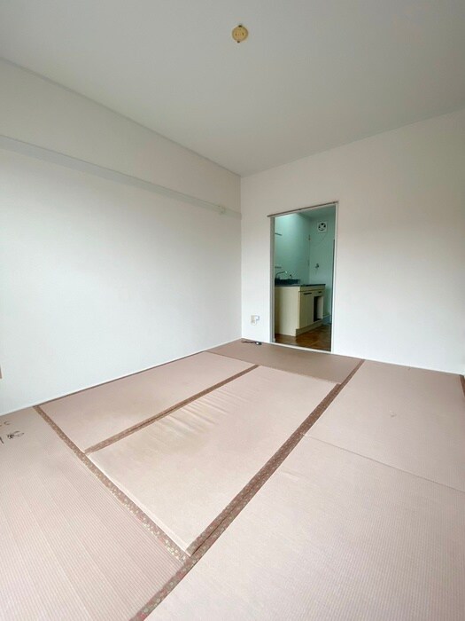 ハイツロ－ネの物件内観写真