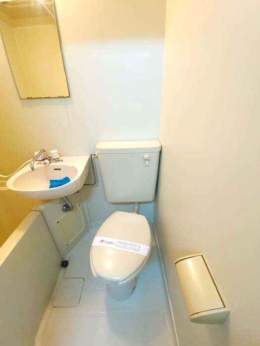 ハイツロ－ネの物件内観写真