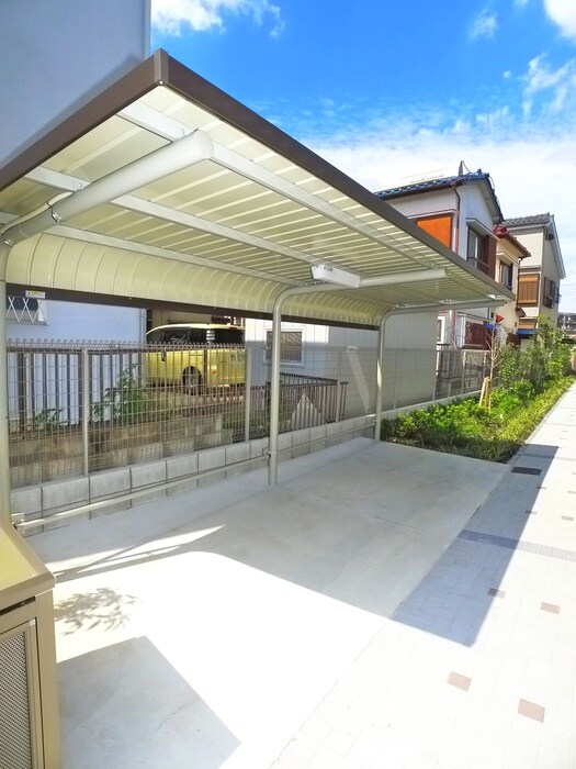 E gardenの物件外観写真