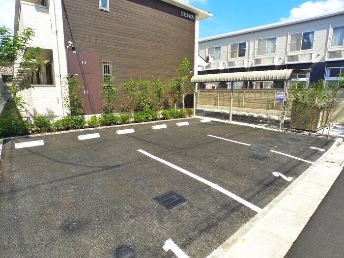 E gardenの物件外観写真