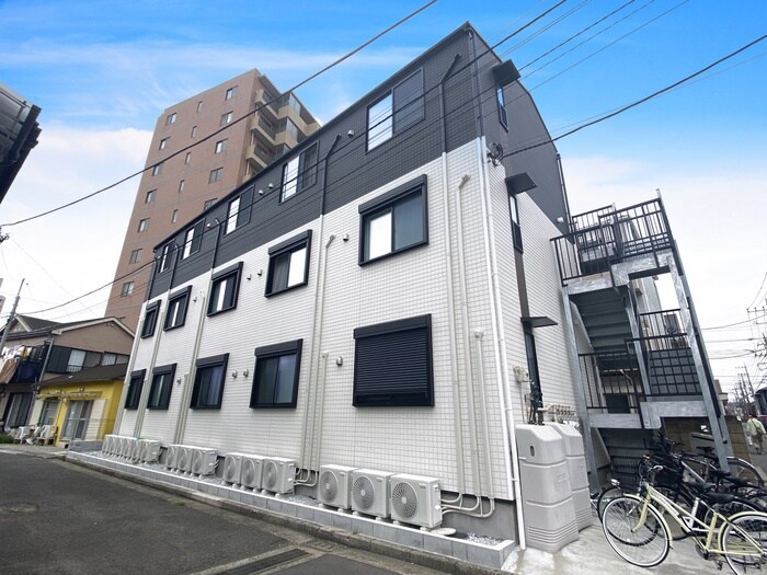 アクシスコート大和の物件外観写真