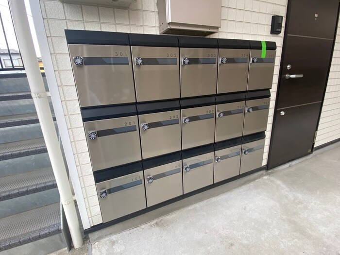 アクシスコート大和の物件外観写真