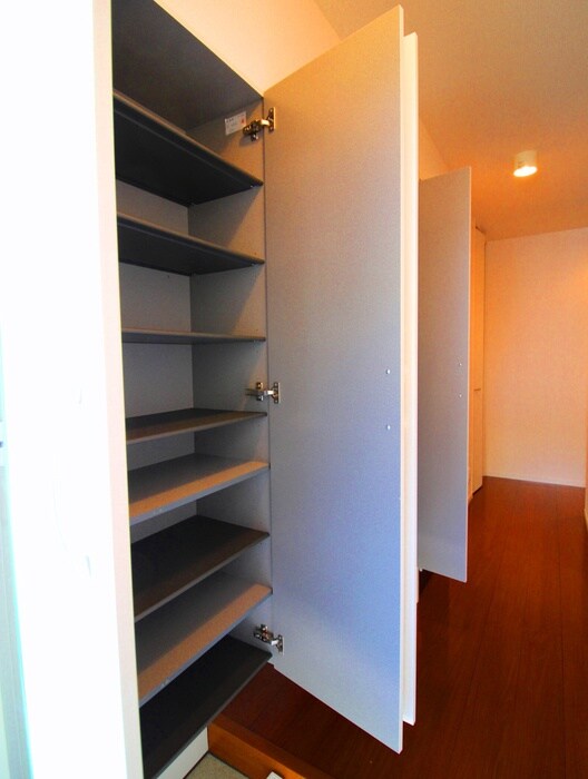 リバーサイド　ホシノ　Ⅵの物件内観写真