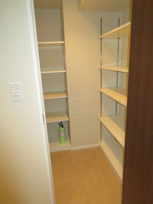 パ－クアクシス辰巳ステ－ジの物件内観写真