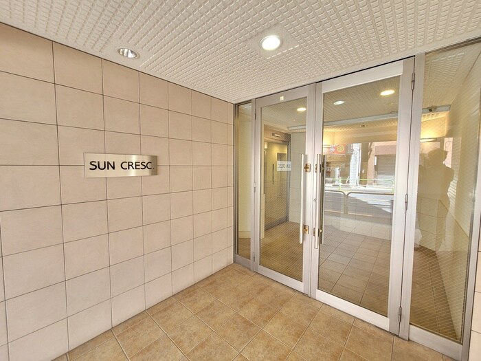 ＳＵＮ ＣＲＥＳＣの物件外観写真