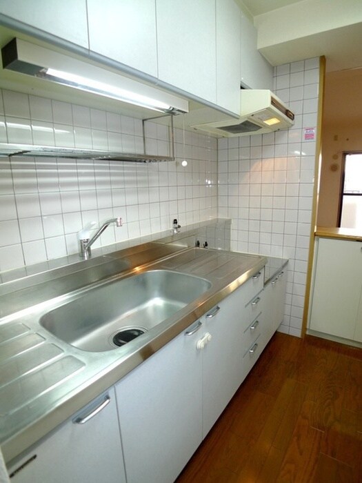 リファインド　レリシュの物件内観写真