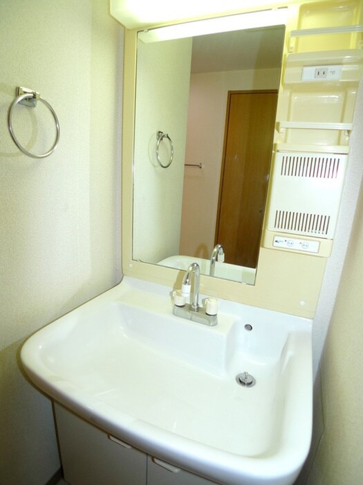 リファインド　レリシュの物件内観写真