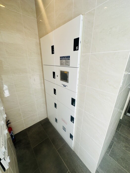 グローリオシェルト東京八丁堀の物件外観写真