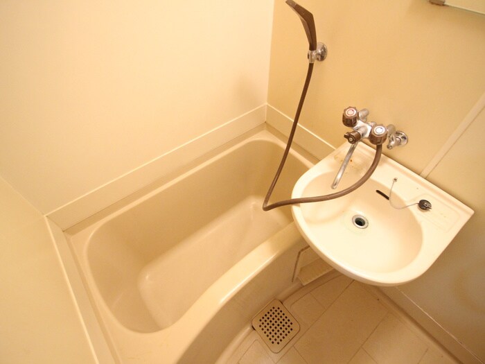 ヒルズ本厚木の物件内観写真